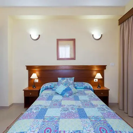 Otel Globales Acuario Puerto de la Cruz (Tenerife)